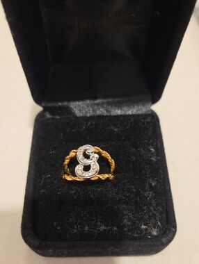 Vintage Cursive 'G' Ring